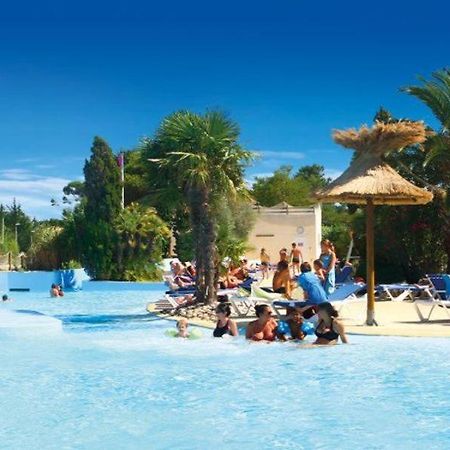 ホテルCamping Officiel Siblu Mer Et Soleil サン・ジョルジュ・ドレロン エクステリア 写真