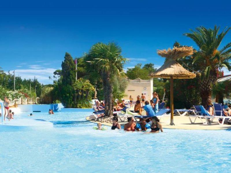 ホテルCamping Officiel Siblu Mer Et Soleil サン・ジョルジュ・ドレロン エクステリア 写真
